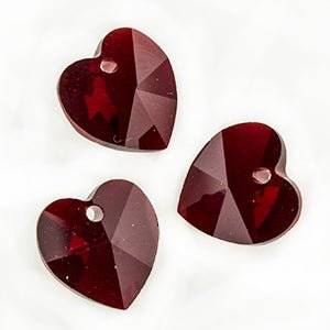 Heart - 10.3 X 10 mm - Siam (3 pcs) - Premium Glass Beads - Unicorne Beads