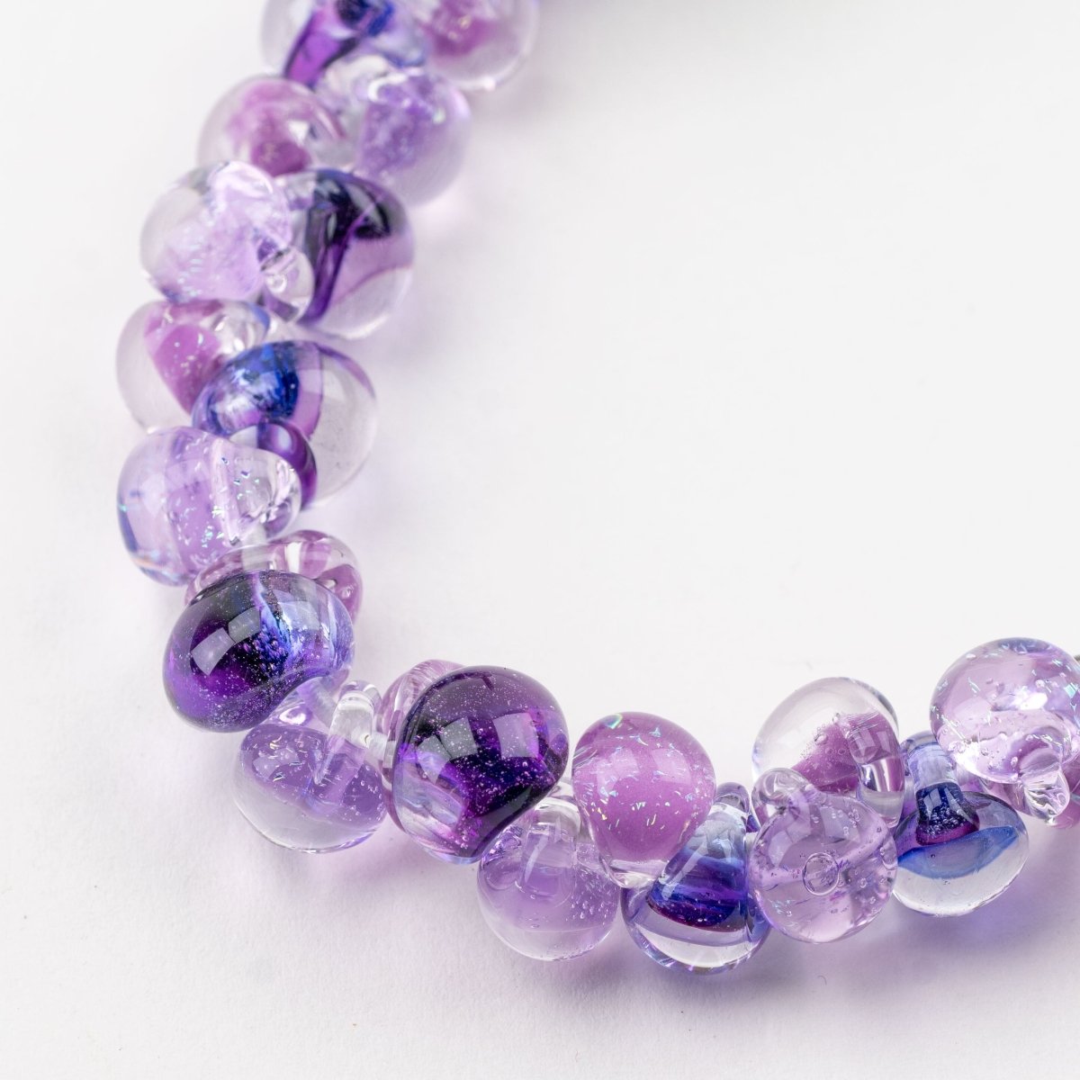 Teardrop Beads - Amethyst - Premium Glass Beads - Unicorne Beads