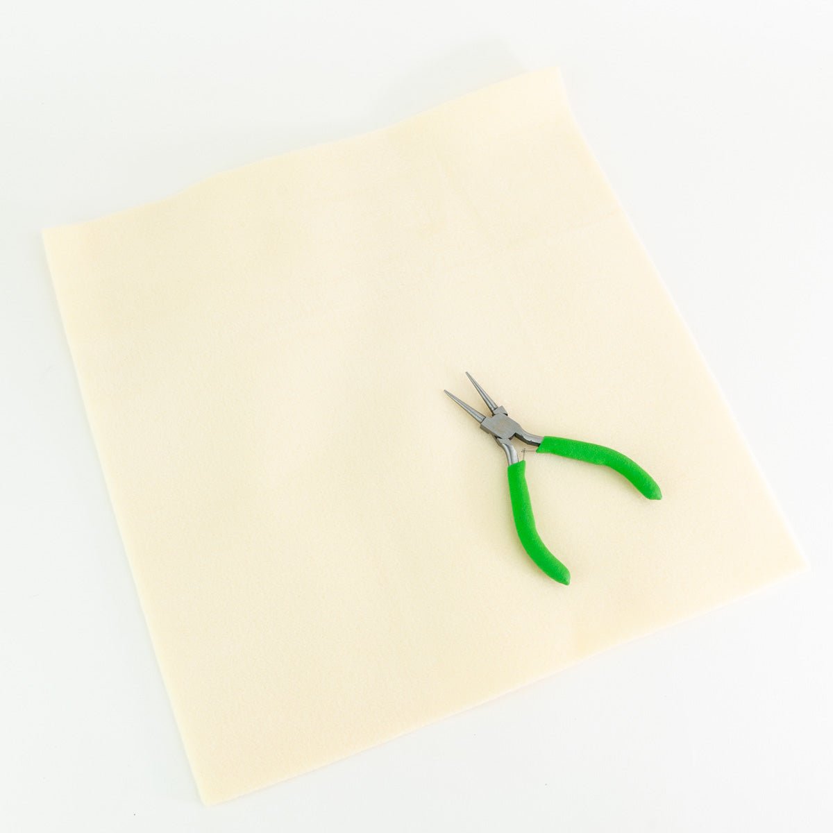 Beadsmith 13x13 Inch Bead Mat - Premium Glass Beads - Unicorne Beads