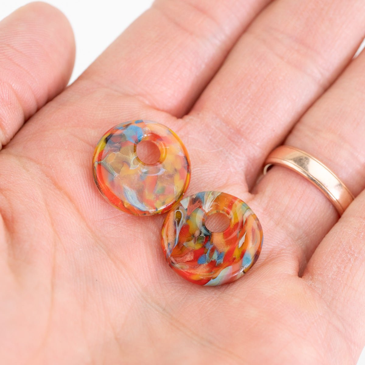 Handmade Bird of Paradise small halo disk bead by Unicorne Beads