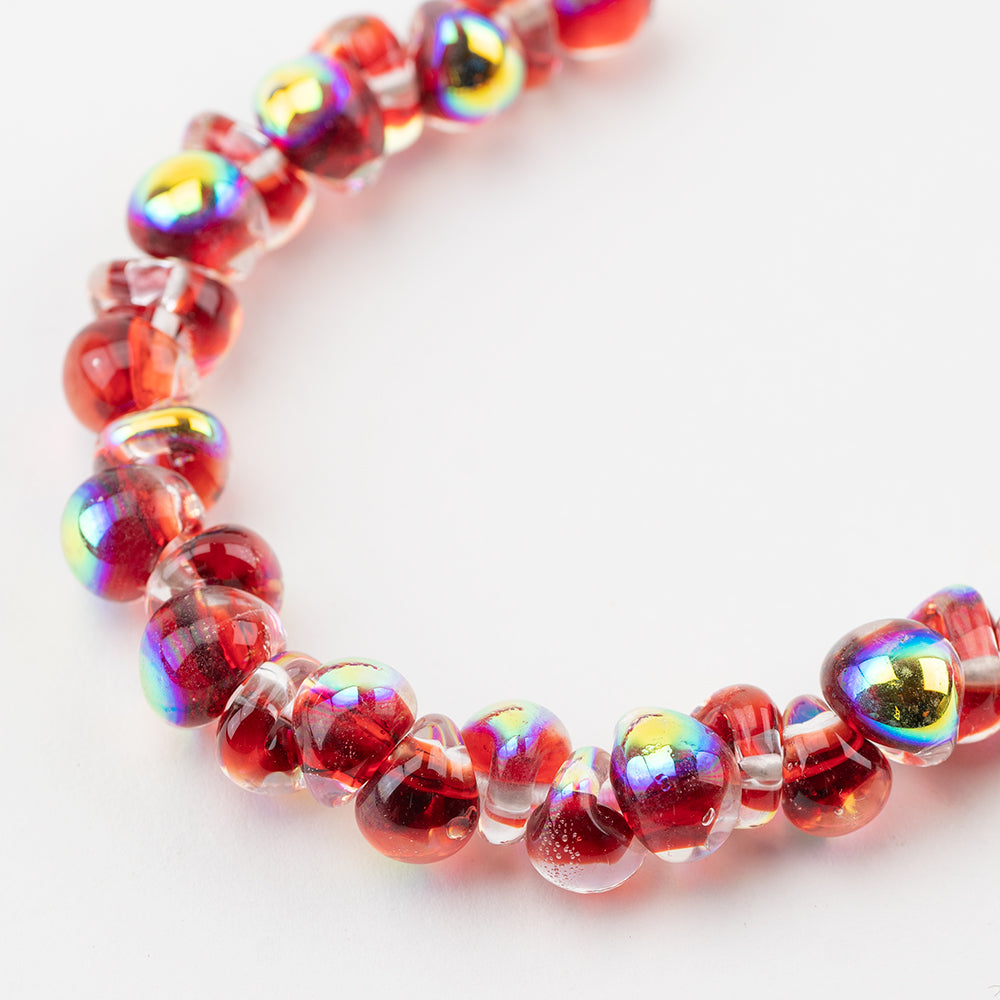 Teardrop Beads - Metallic - Glistening Scarlet