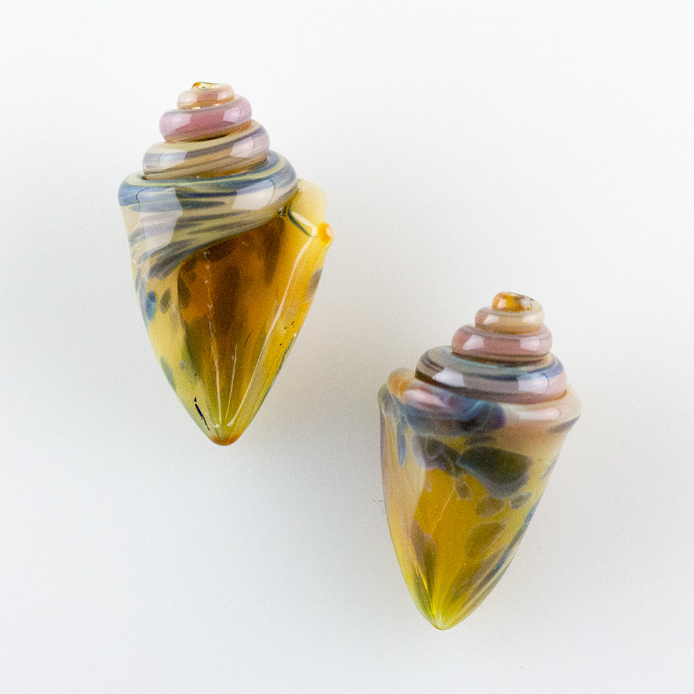 Nobilis Seashell Beads - Small - Aquatic Amber